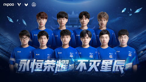 张地屏住了 张地屏住了