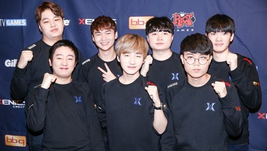 发生折射 发生折射